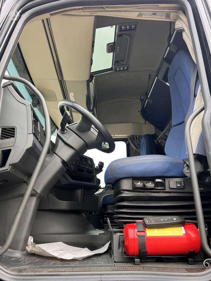 Volvo FH 460 I-SAVE RETARDER, double sleeper