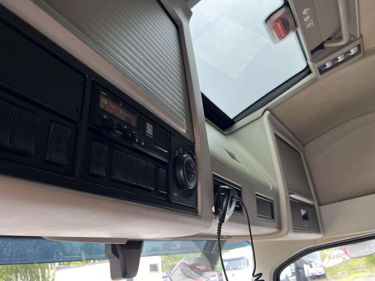 Volvo FH 460 I-SAVE RETARDER, double sleeper