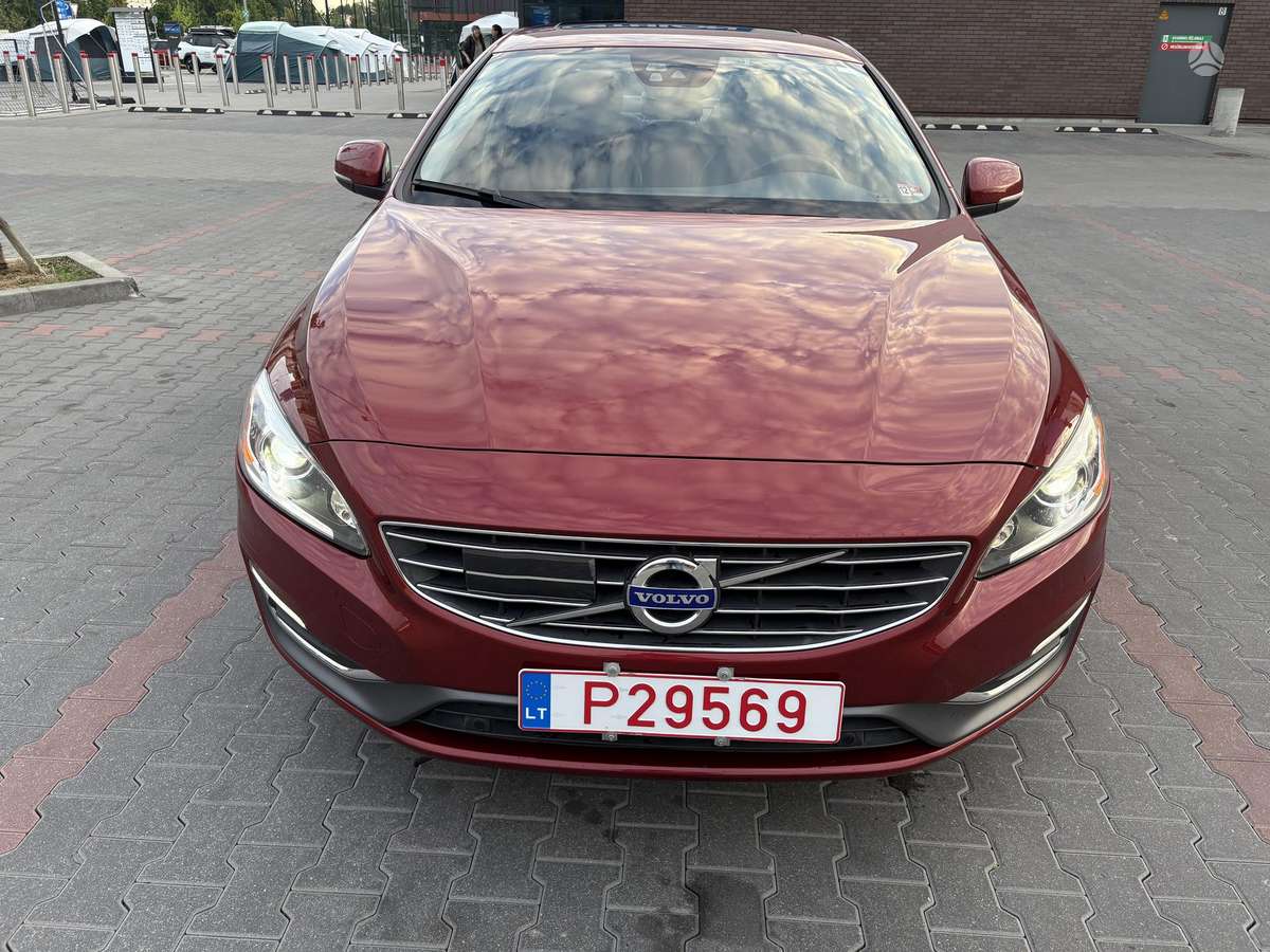 Volvo S60, 2.0 l., Седан