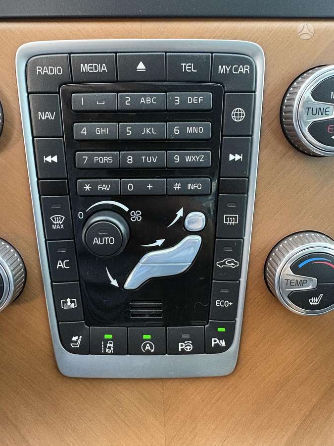 Volvo S60, 2.0 l., Седан