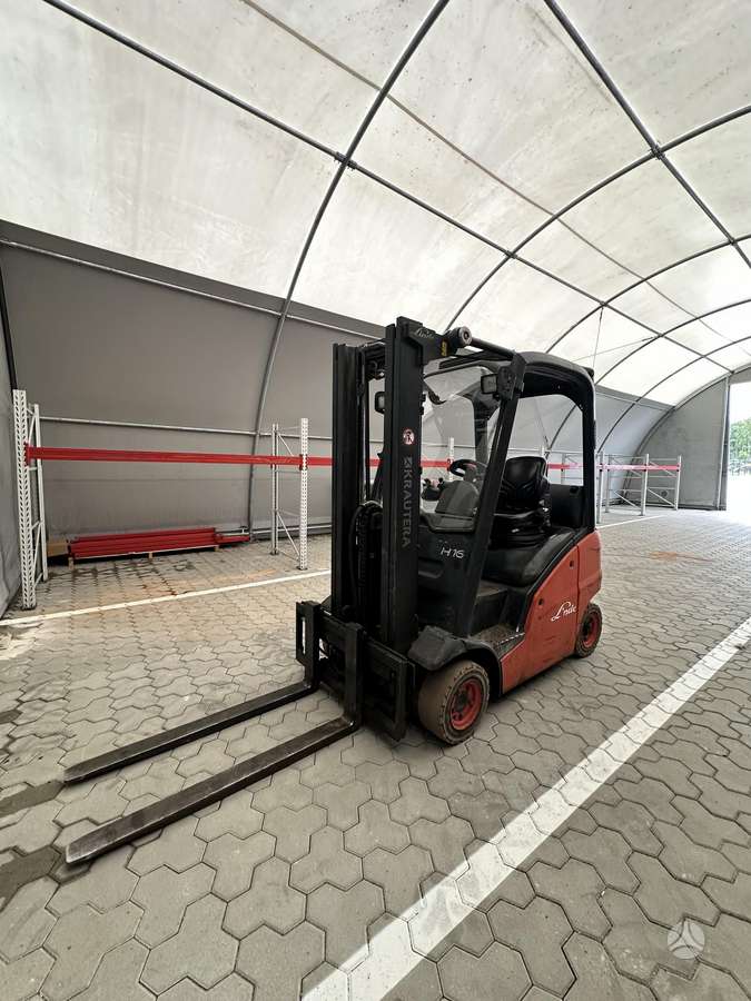 Linde H16, forklifts