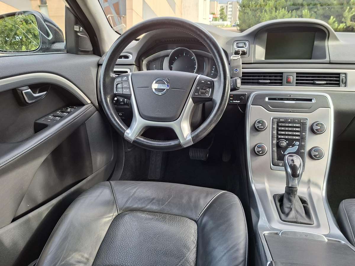 Volvo V70, 2.0 l., Универсал
