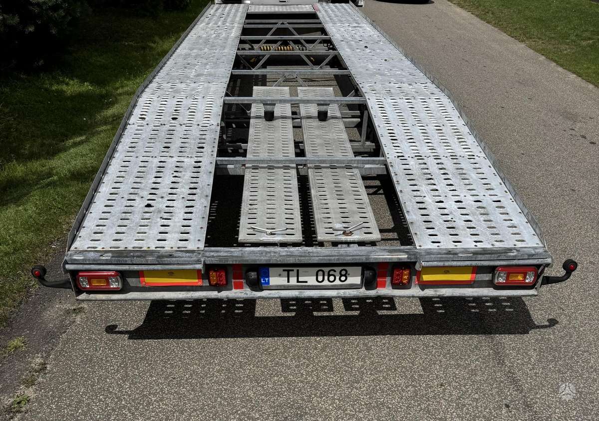 BORO, auto transporter