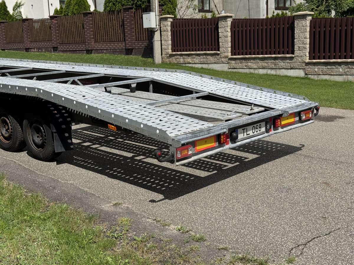 BORO, auto transporter