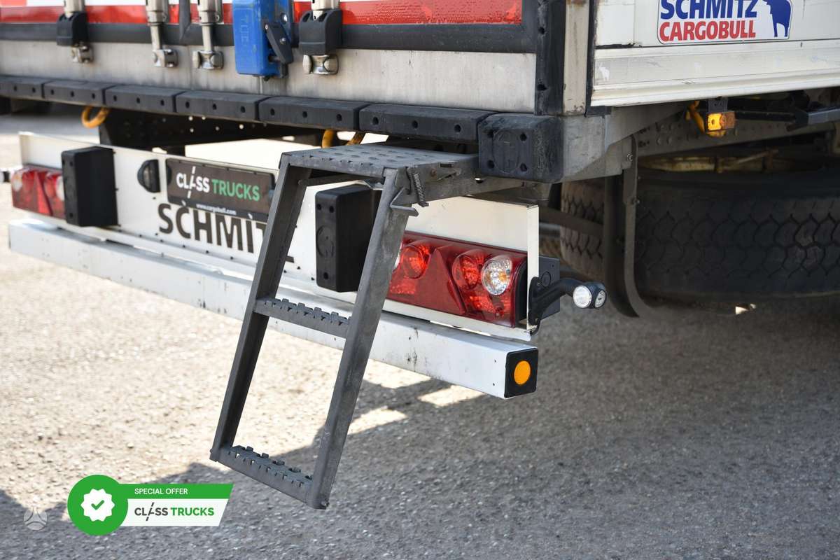 Schmitz SKO FP 60 Carrier Vector 1550, refrigerated