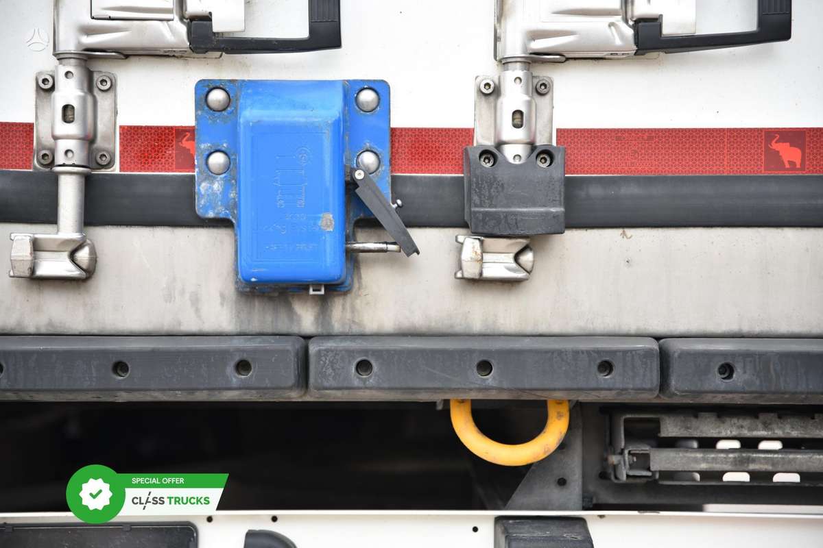 Schmitz SKO FP 60 Carrier Vector 1550, refrigerated