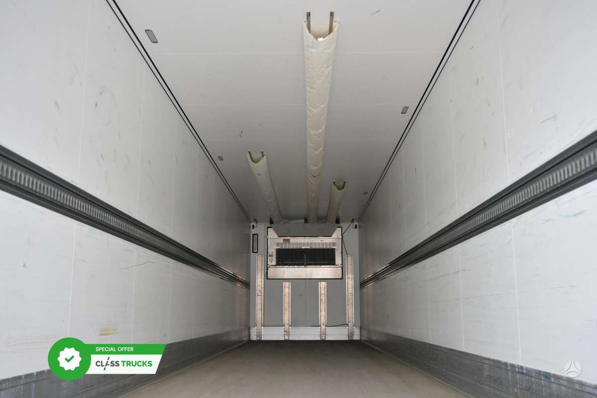 Schmitz SKO FP 60 Carrier Vector 1550, refrigerated