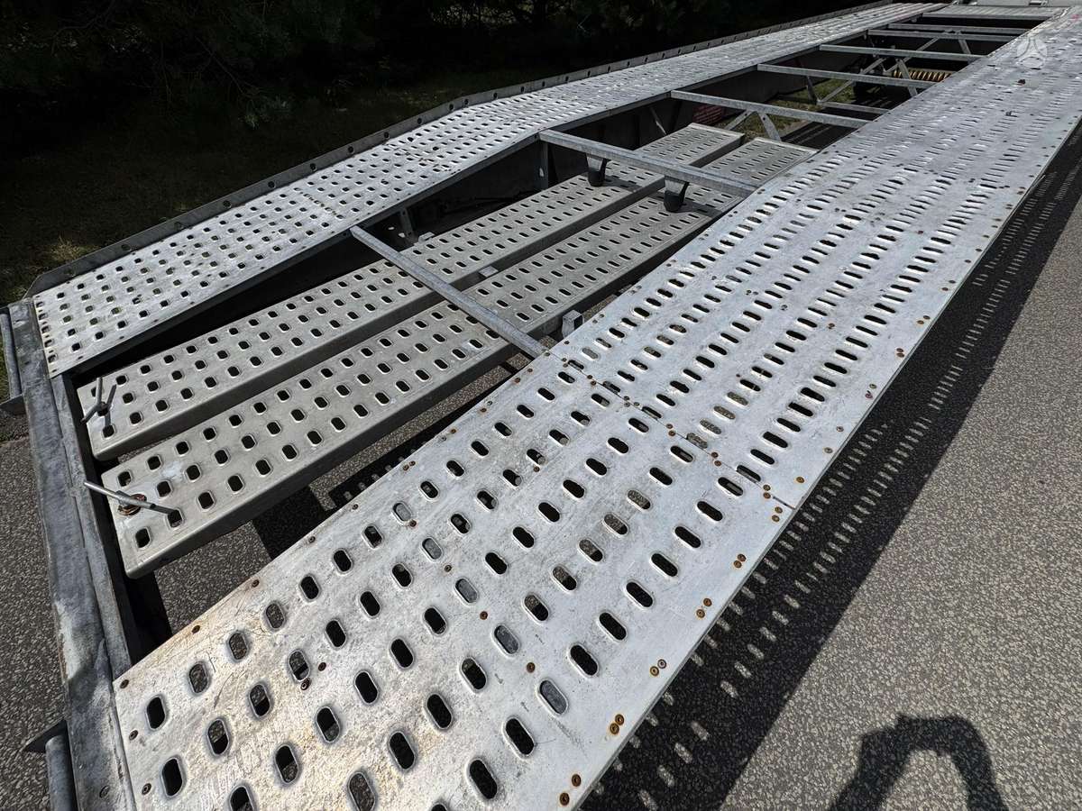 BORO, auto transporter