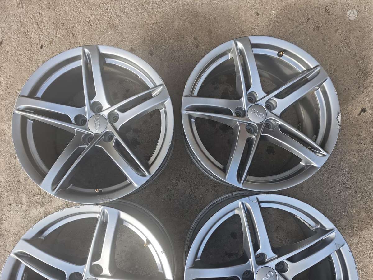 Audi A5, light alloy, R18