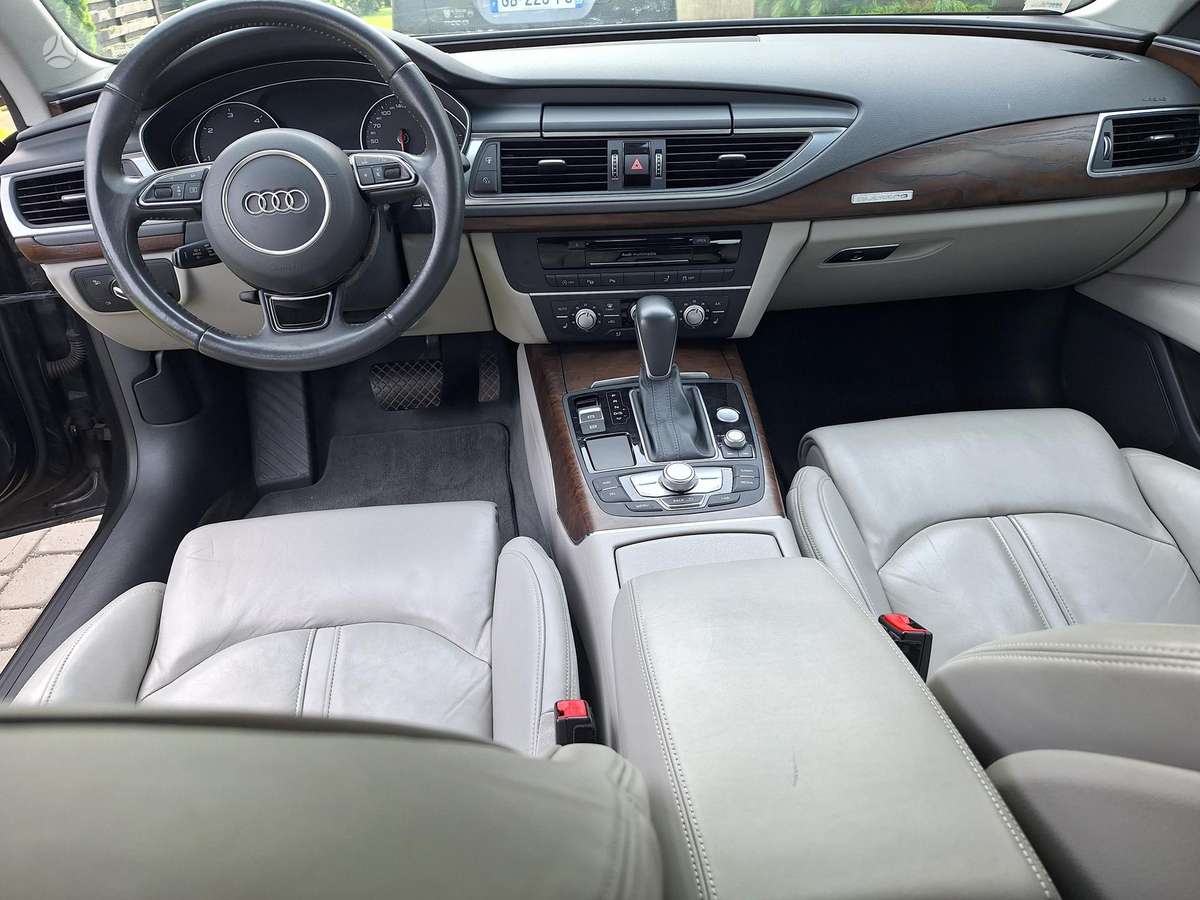 Audi A7, 3.0 l., Седан