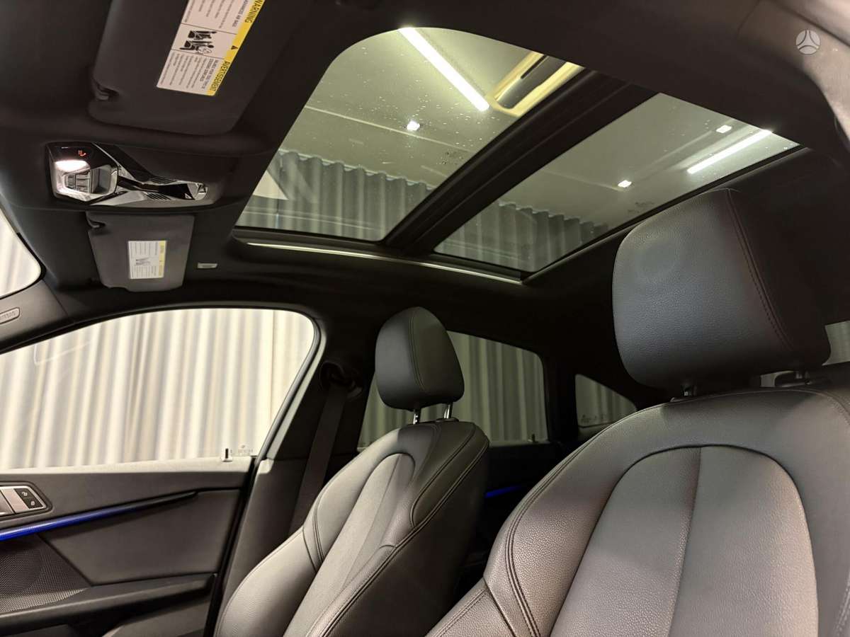 BMW 228, 2.0 l., Седан