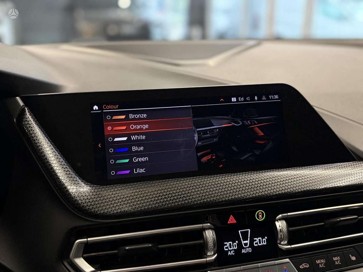 BMW 228, 2.0 l., Седан