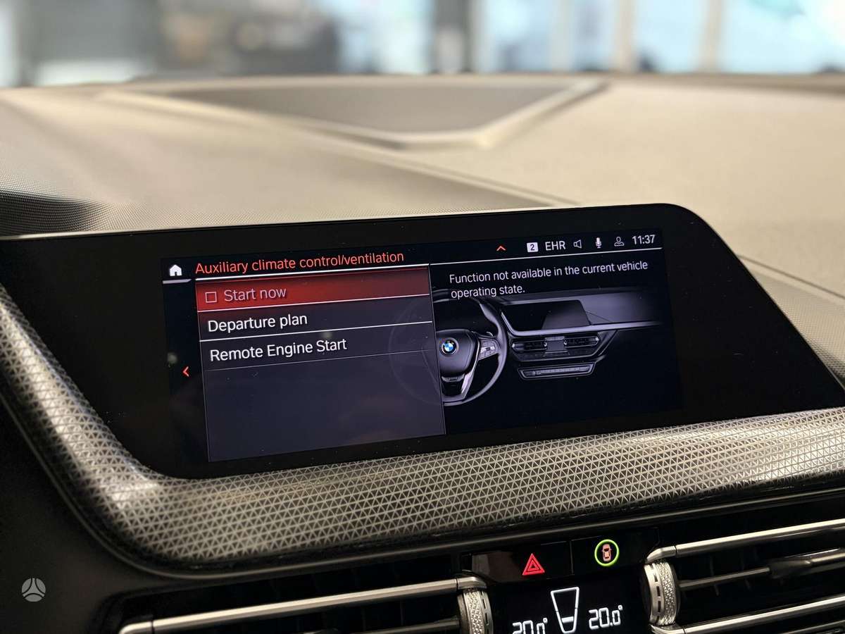 BMW 228, 2.0 l., Седан