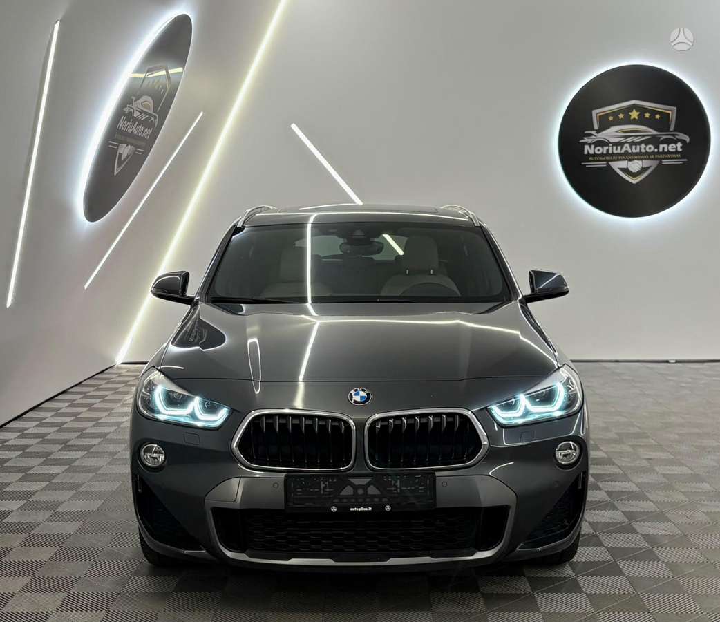 BMW X2, 1.5 l., off-road / crossover