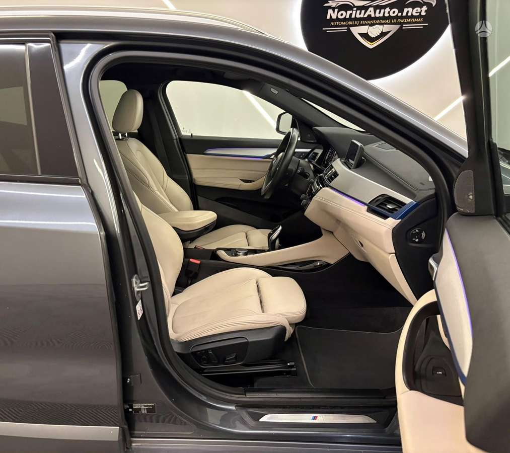 BMW X2, 1.5 l., off-road / crossover
