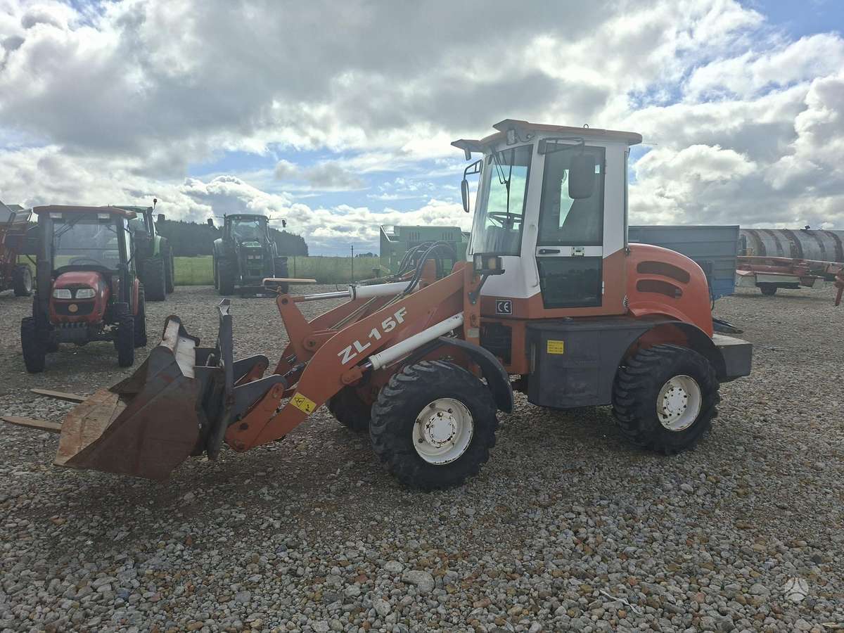 -Kita- ZL 15F, self-propelled loaders