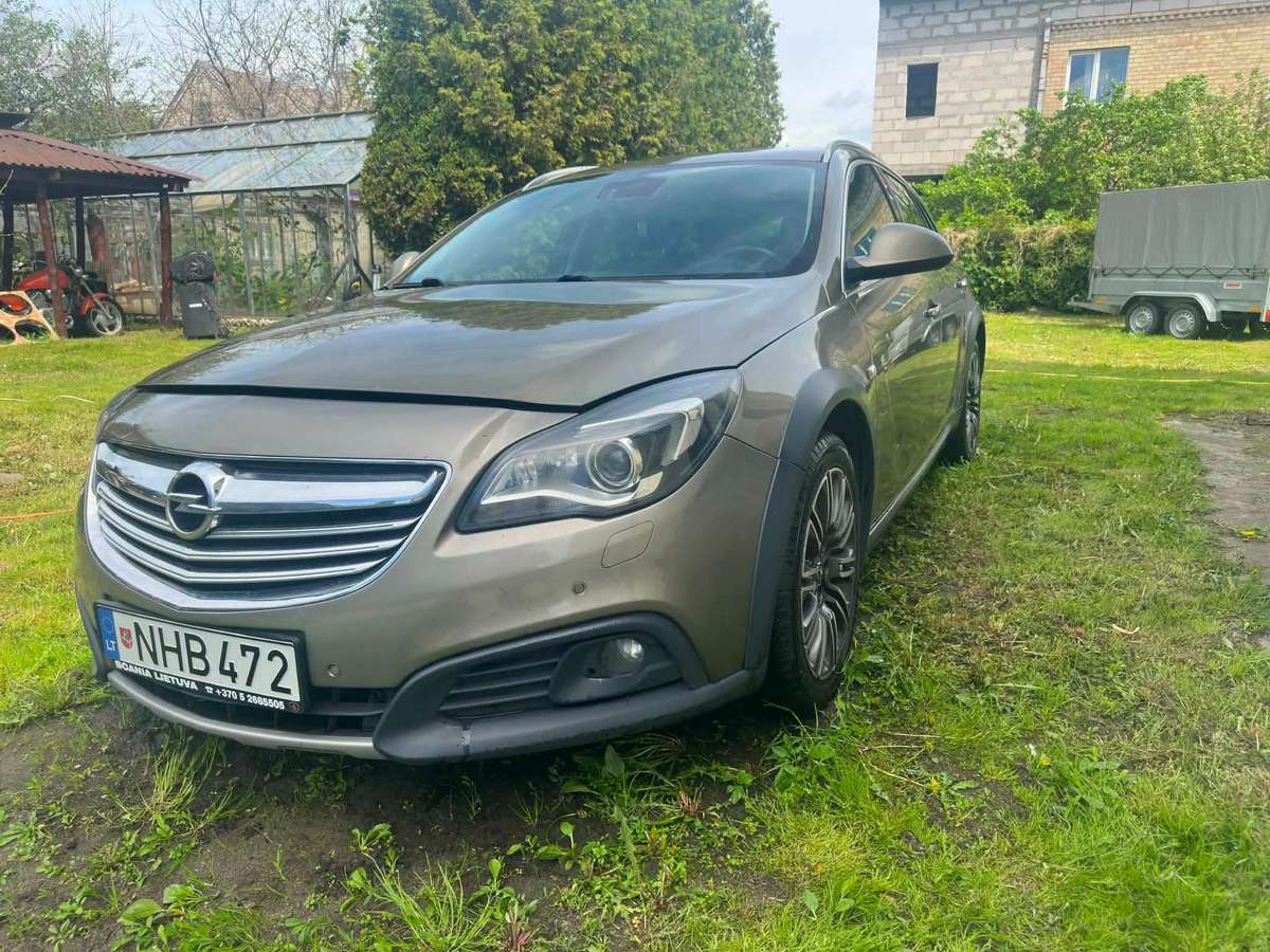 Opel Insignia, 2.0 l., Универсал