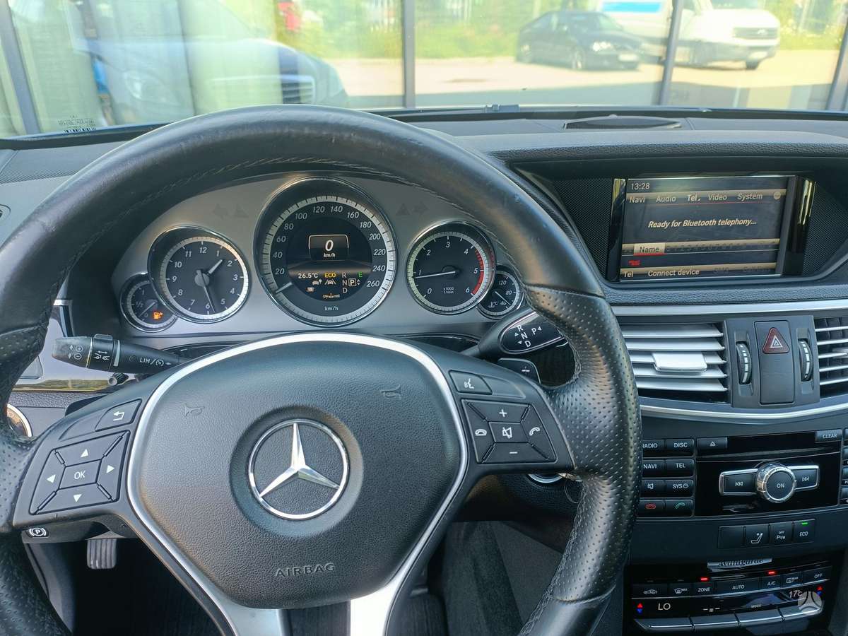 Mercedes-Benz E220, 2.1 l., Универсал