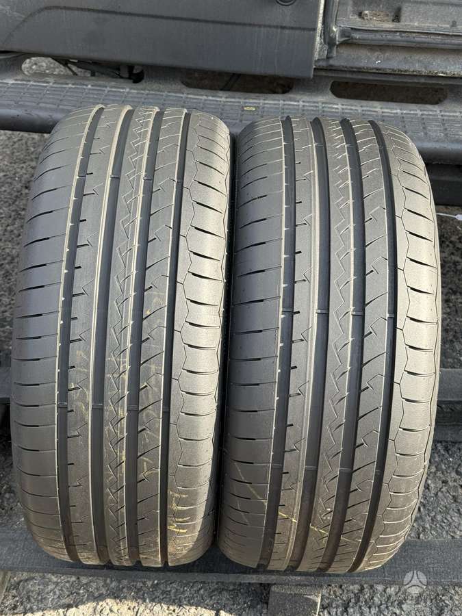 Debica PRESTO UHP2, летние 235/45 R17