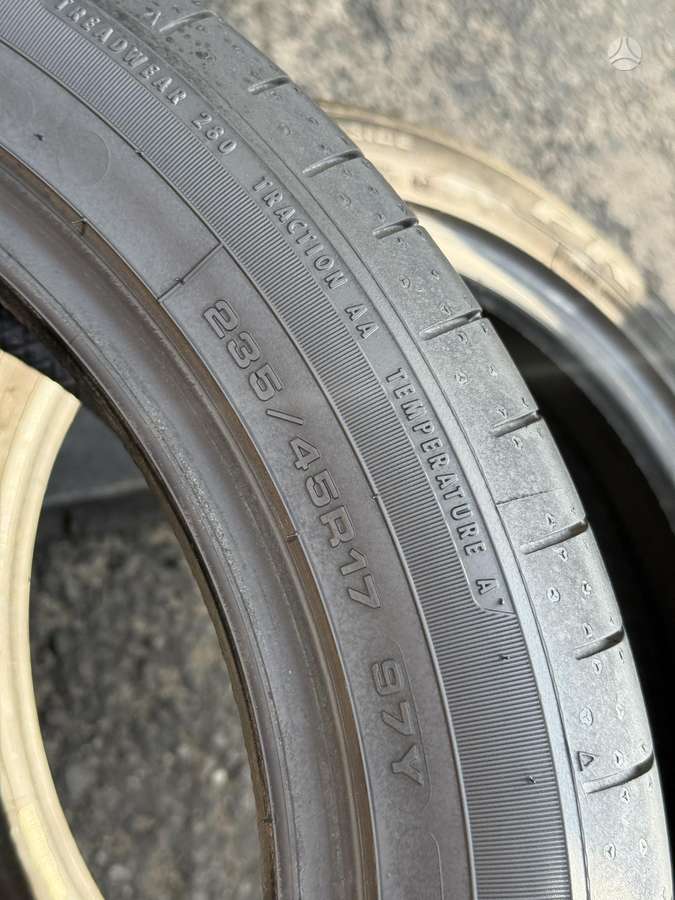 Debica PRESTO UHP2, summer 235/45 R17