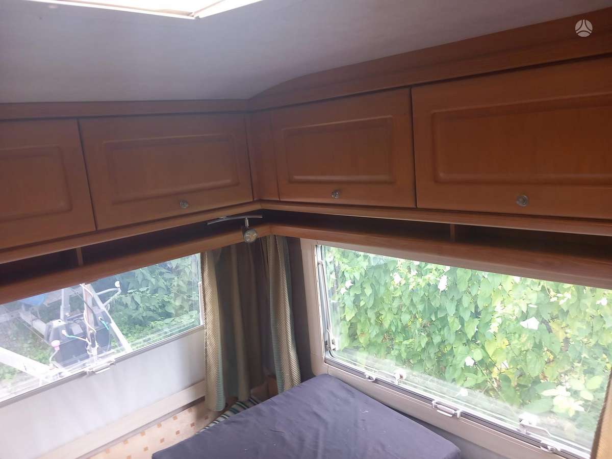Knaus TABBERT, prikabinami nameliai