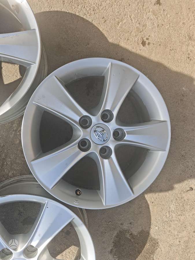 Toyota Corolla verso, light alloy, R16