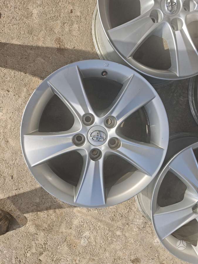 Toyota Corolla verso, light alloy, R16