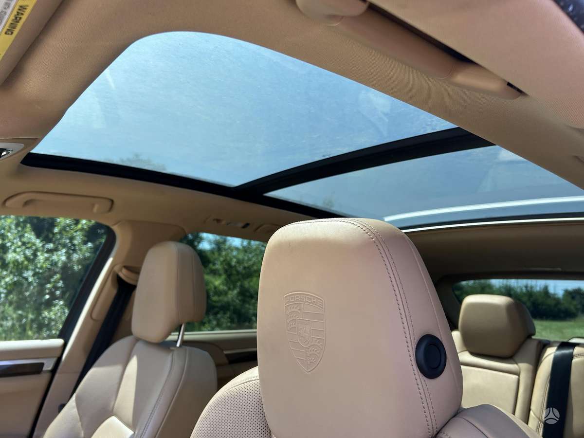 Porsche Cayenne for parts