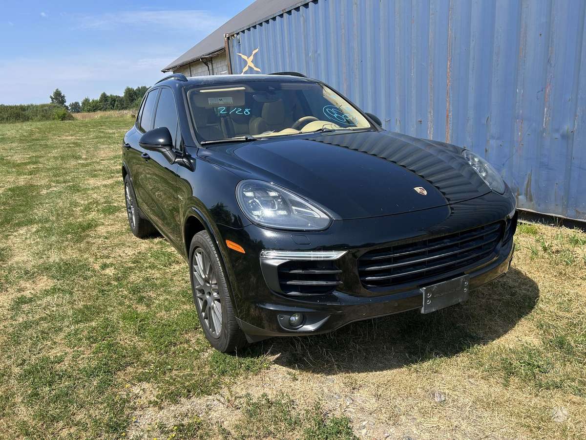 Porsche Cayenne for parts