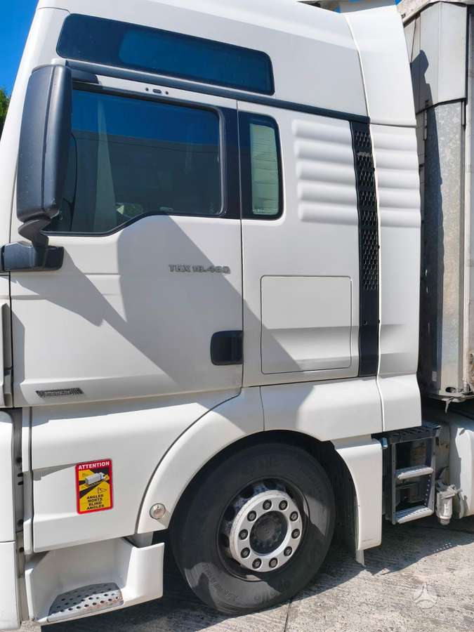 MAN TGX, 2 спальных места