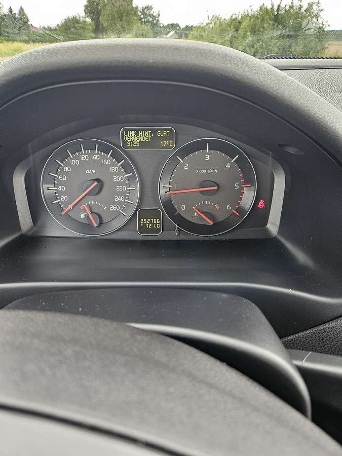 Volvo C30, 1.6 l., hatchback