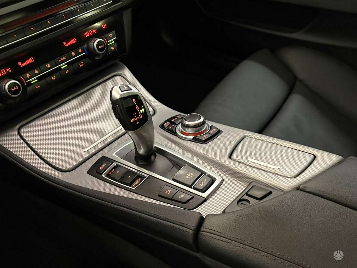 BMW 530, 3.0 l., wagon