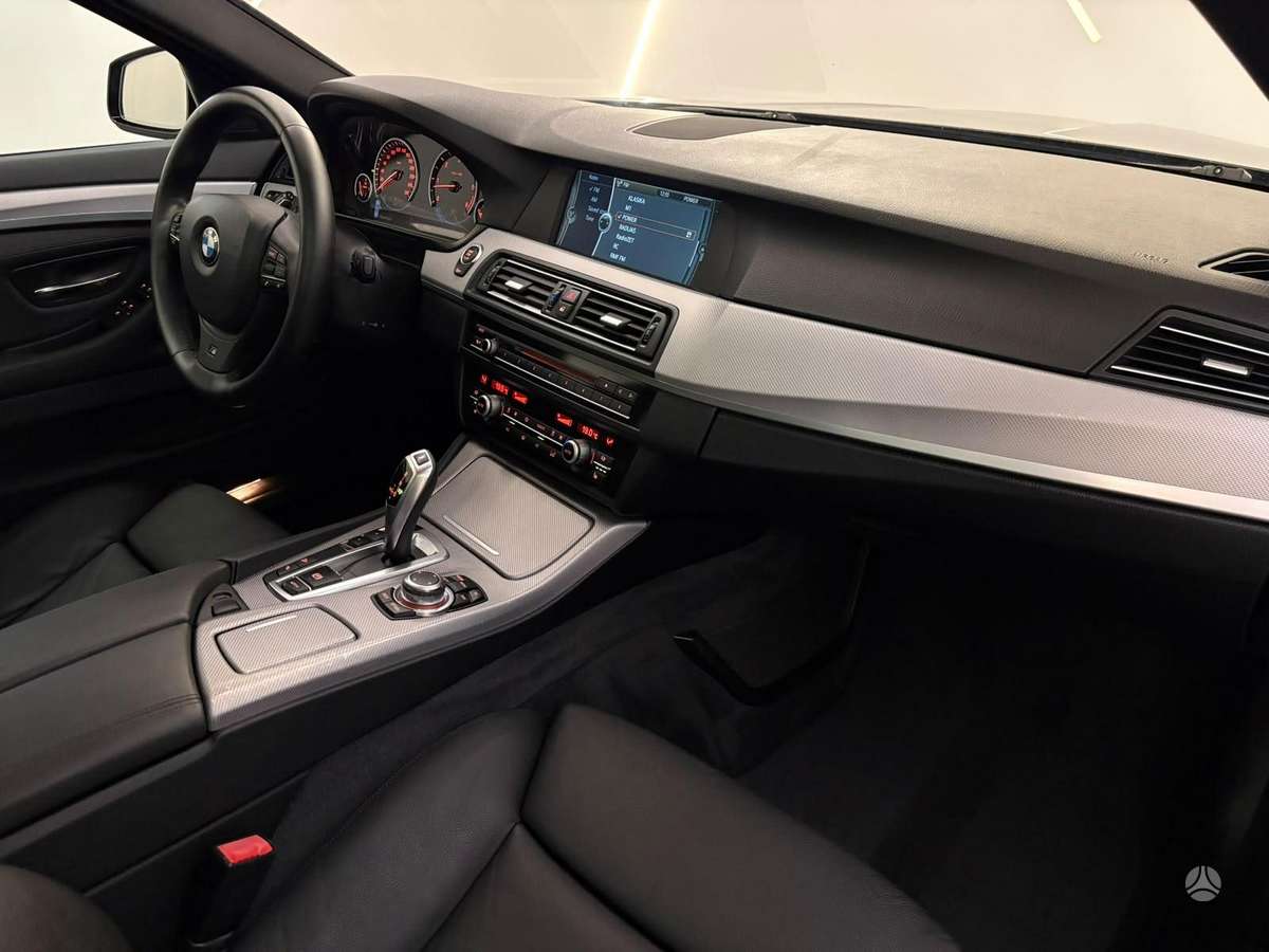 BMW 530, 3.0 l., wagon