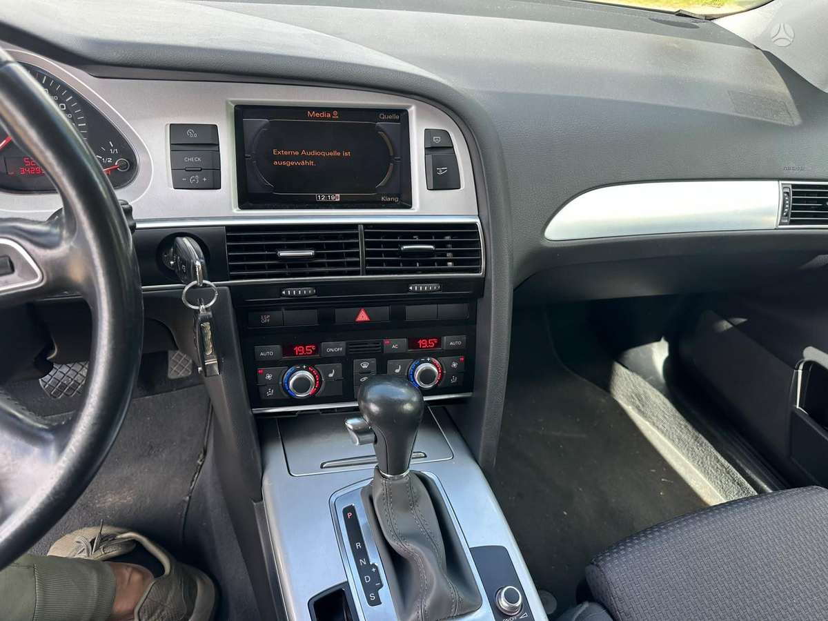 Audi A6, 2.0 l., Универсал