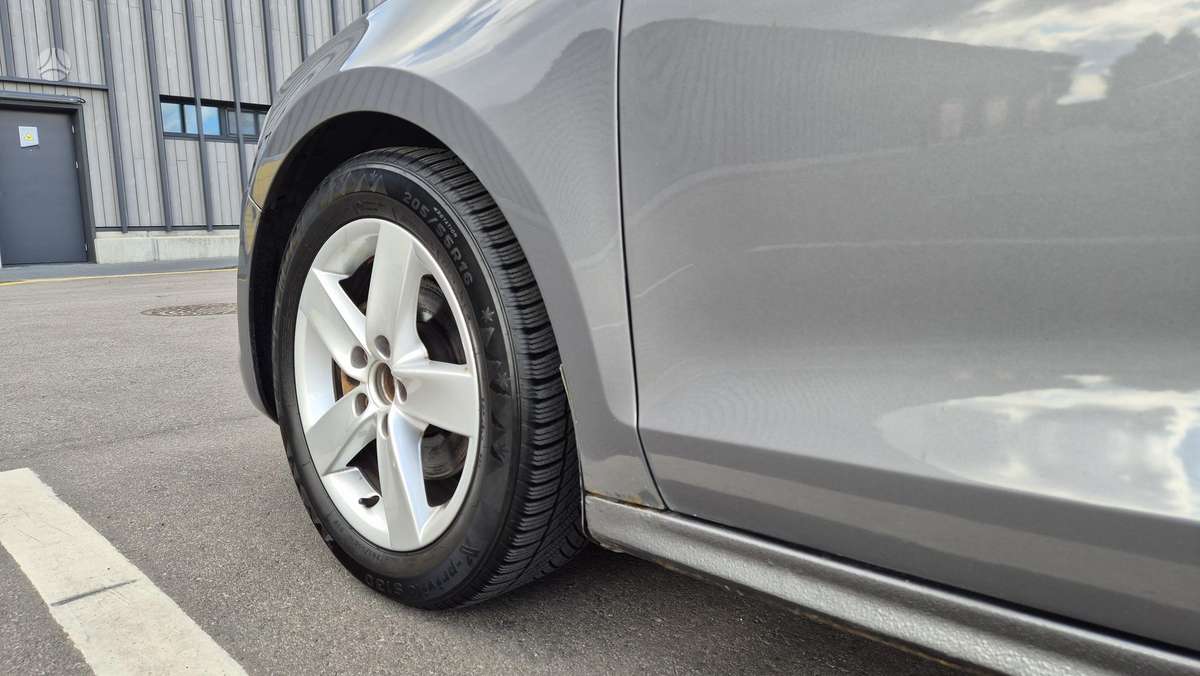 Volkswagen Jetta, 2.0 l., Седан