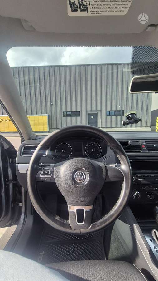Volkswagen Jetta, 2.0 l., Седан