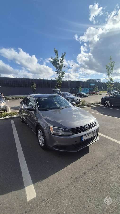 Volkswagen Jetta, 2.0 l., Седан