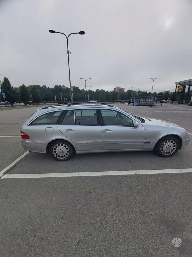 Mercedes-Benz E220, 2.2 l., wagon