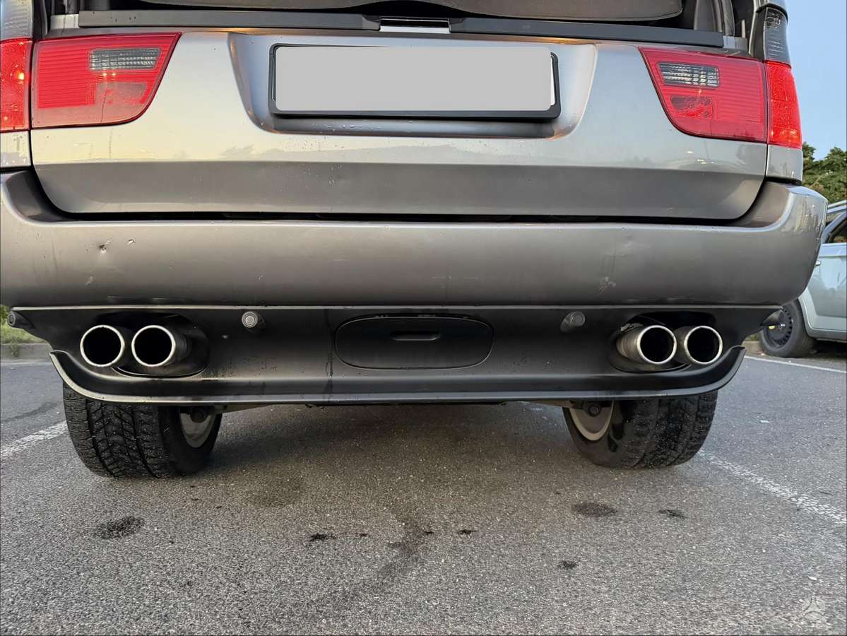 BMW X5, 3.0 l., off-road / crossover
