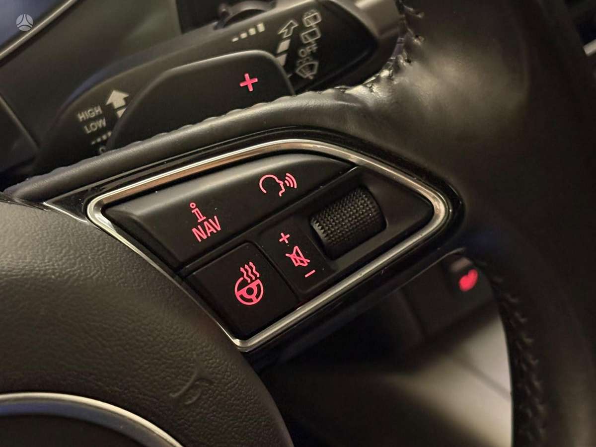 Audi A6, 3.0 l., universalas