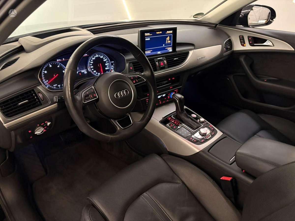 Audi A6, 3.0 l., universalas