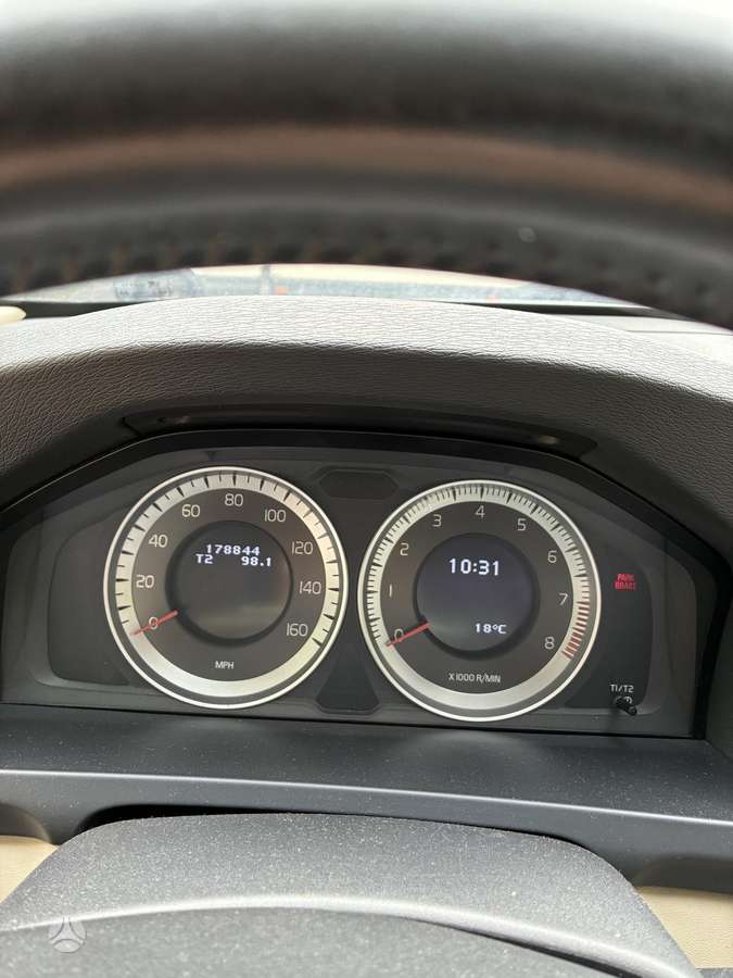 Volvo S60, 2.5 l., Седан