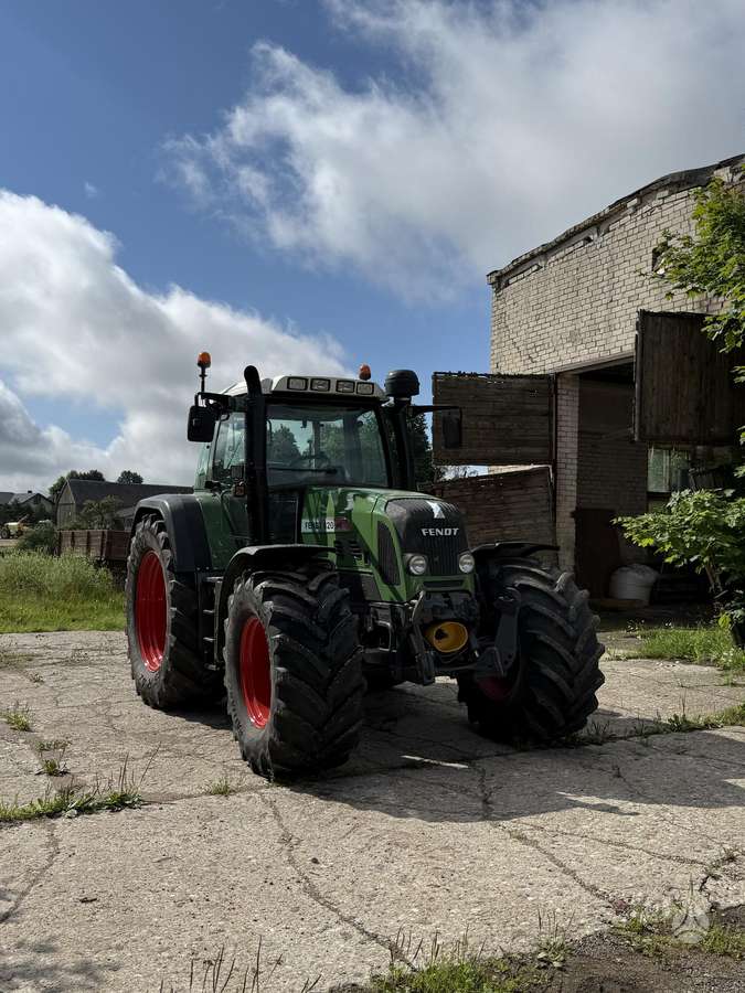 Fendt 820 VARIO TMS, тракторы