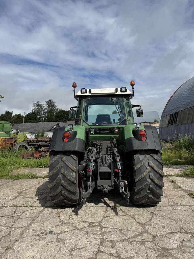 Fendt 820 VARIO TMS, tractors