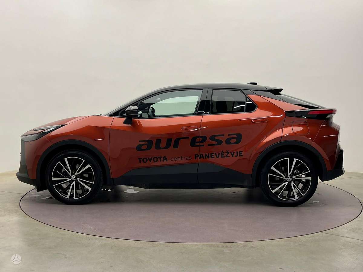 Toyota C-HR - 5