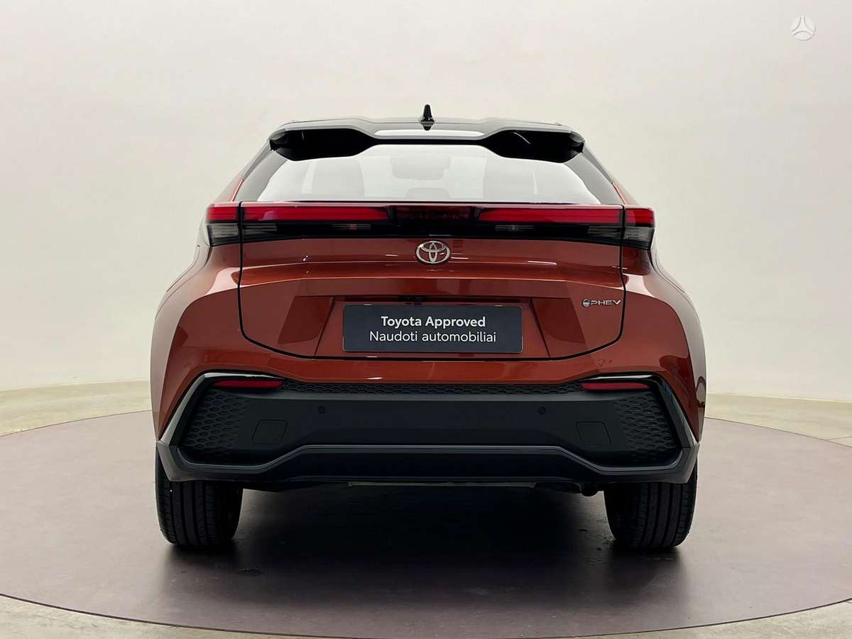 Toyota C-HR - 7