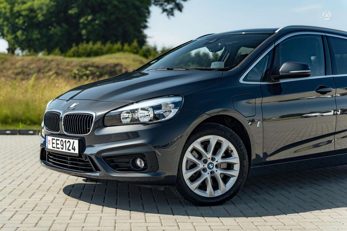 BMW 225 Active Tourer, wagon
