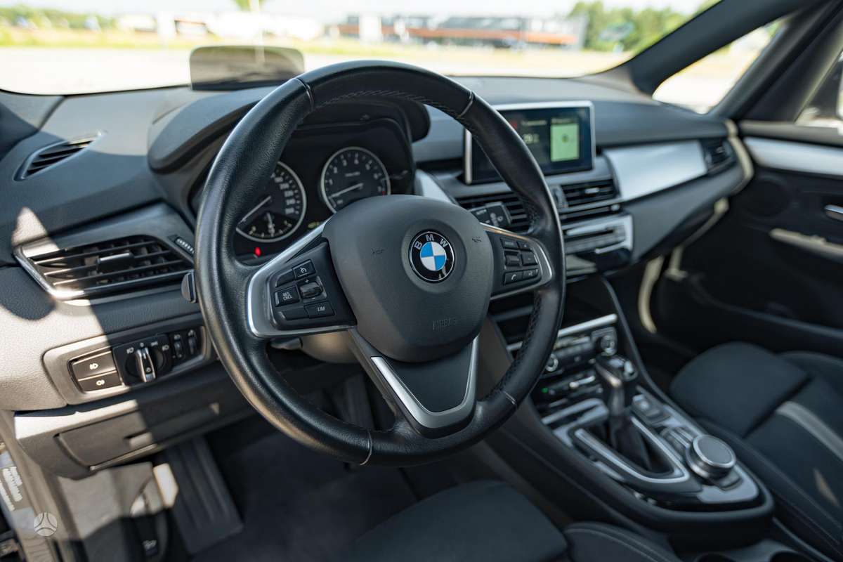 BMW 225 Active Tourer, wagon