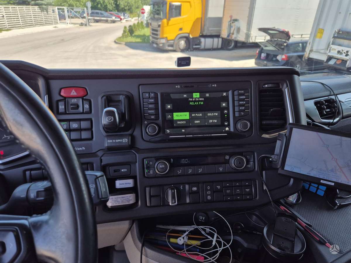 Scania S450, 2 спальных места