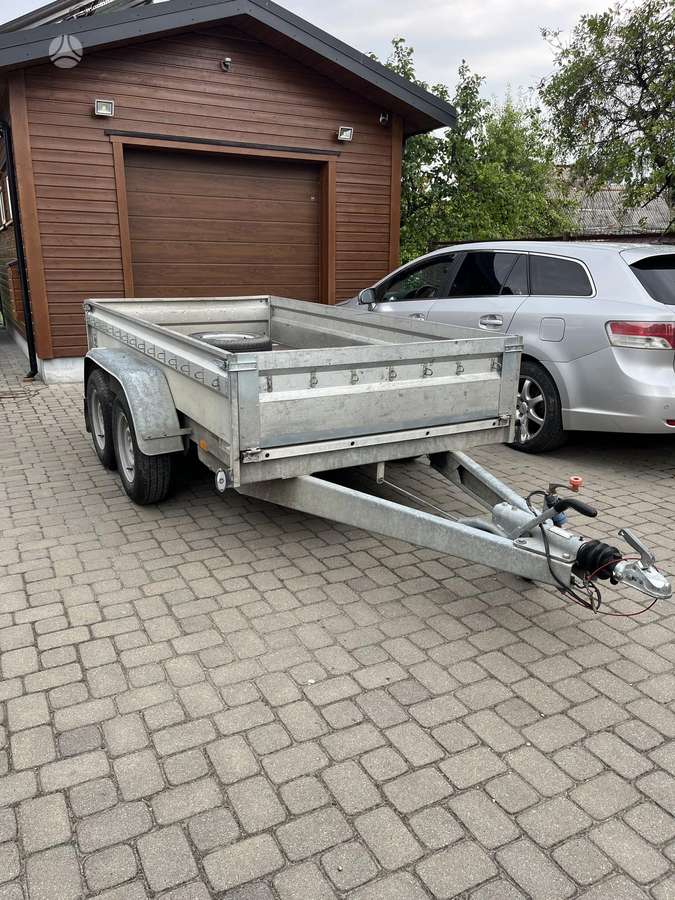 Tauras Bz2500, passenger car trailers